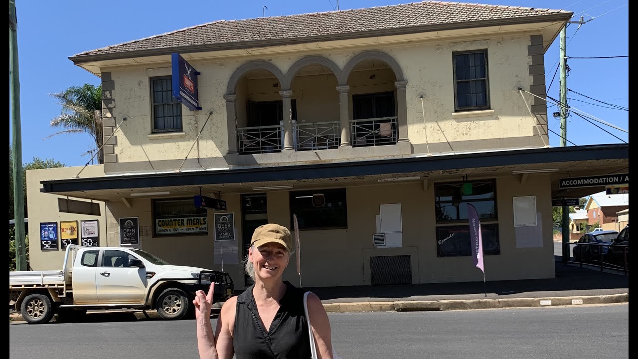 Silent Serenity: A Visual Journey Through Canowindra, NSW Australia