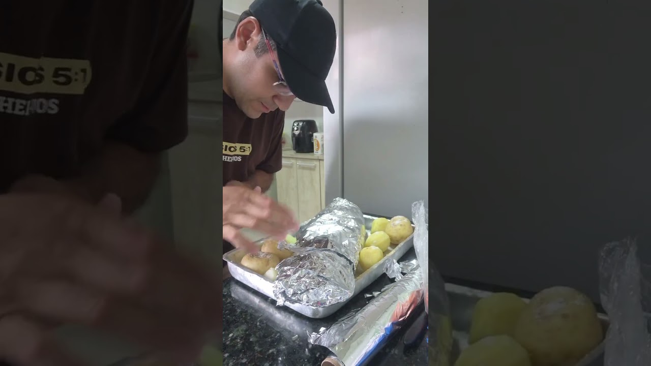 Tucunaré assado recheado delicioso! Acompanhe aii..