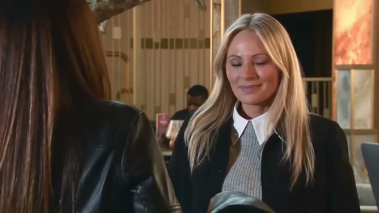 ШОКИРУЮЩАЯ НОВОСТЬ о свадьбе в сериале «Coronation Street»! Карл Вебстер — труп? Раскрыты личност...