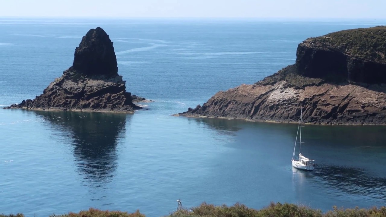Islas Columbretes. NAVEGAR A VELA. Rumbo al cráter dormido.