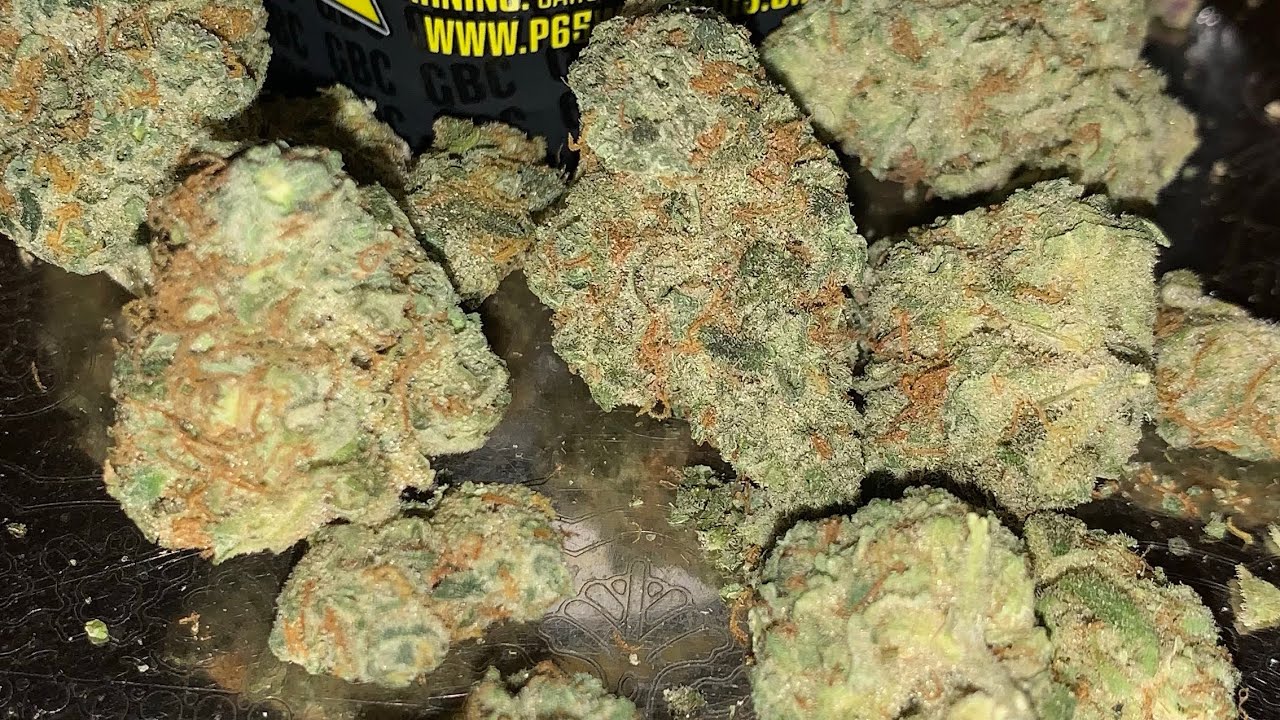 Banana Nerds Strain Review