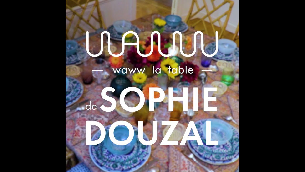 Waww La Table de SOPHIE DOUZAL