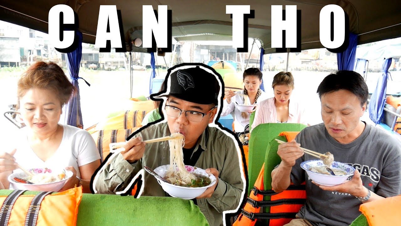 BREAKFAST ON A BOAT - Viet American Family Visits VIETNAM + Something I never ate before!