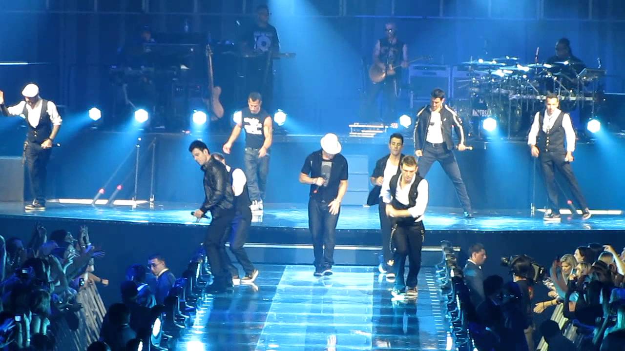 2011-06-18 - NKOTBSB - NKOTBSB Tour - Don't Turn Out The Lights