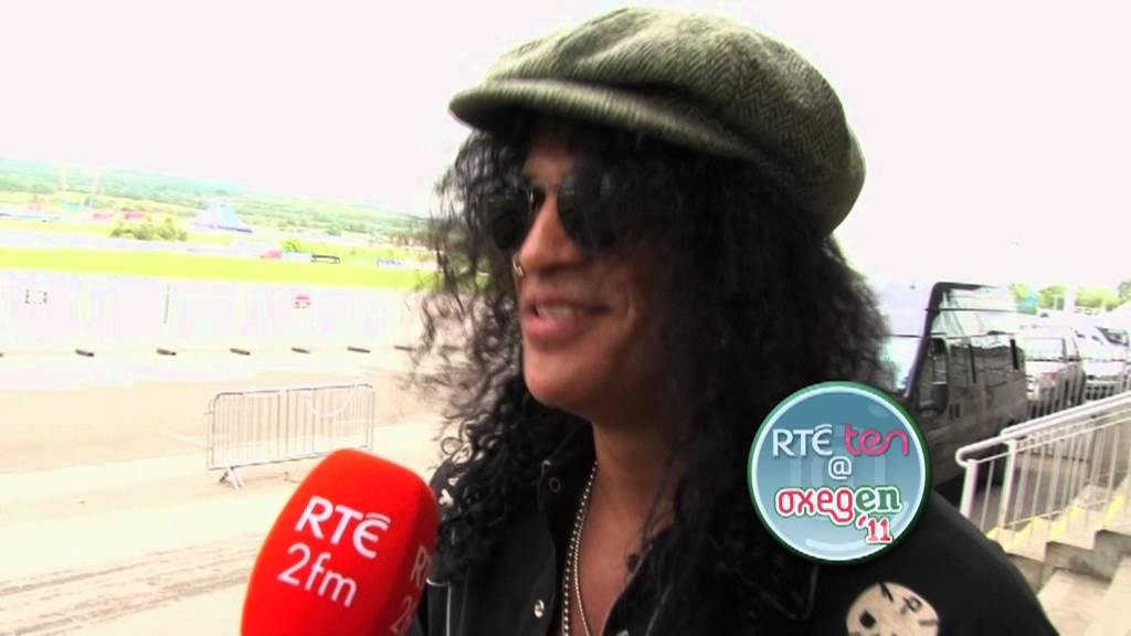 RT&Eacute; @ Oxegen 2011: Ke$ha licks Slash!