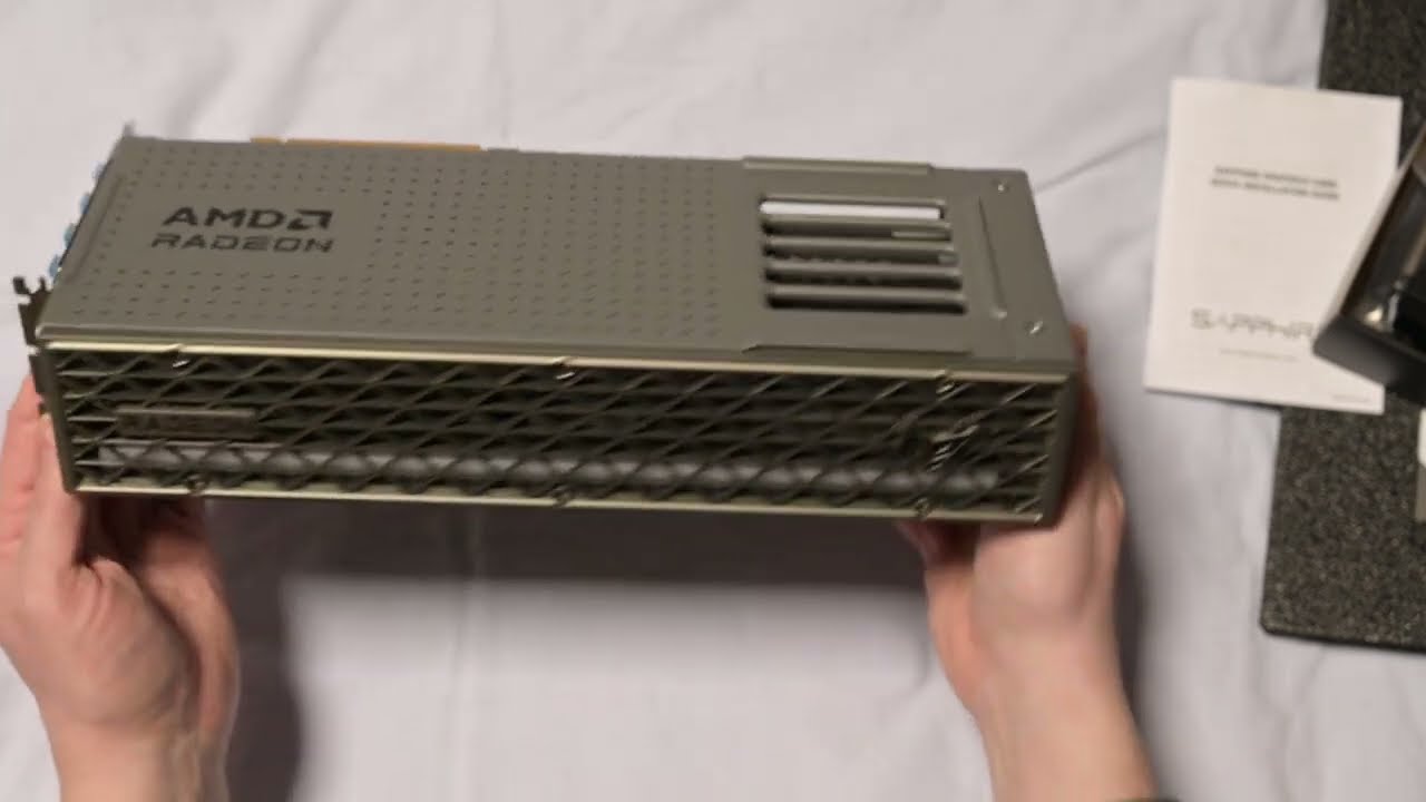 AMD Radeon RX 9070 XT Sapphire Nitro+ quick unboxing