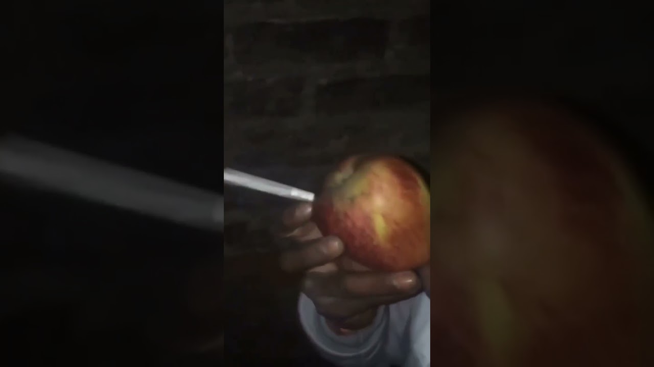 apple bong or apple filter??#smoke #trendingshorts #reels #apple
