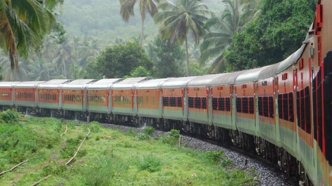 Ajmer To Ernakulam : Full Journey : 12978 AII - ERS Marusagar Express : Indian Railways