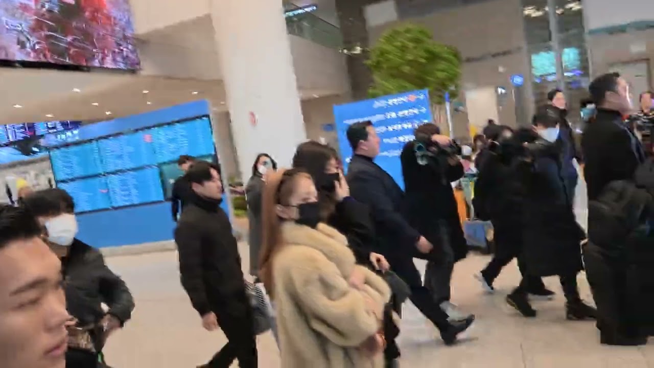 2026년1월30일 제2여객터미널 아이브 리즈 레이 입국 소속가사는중