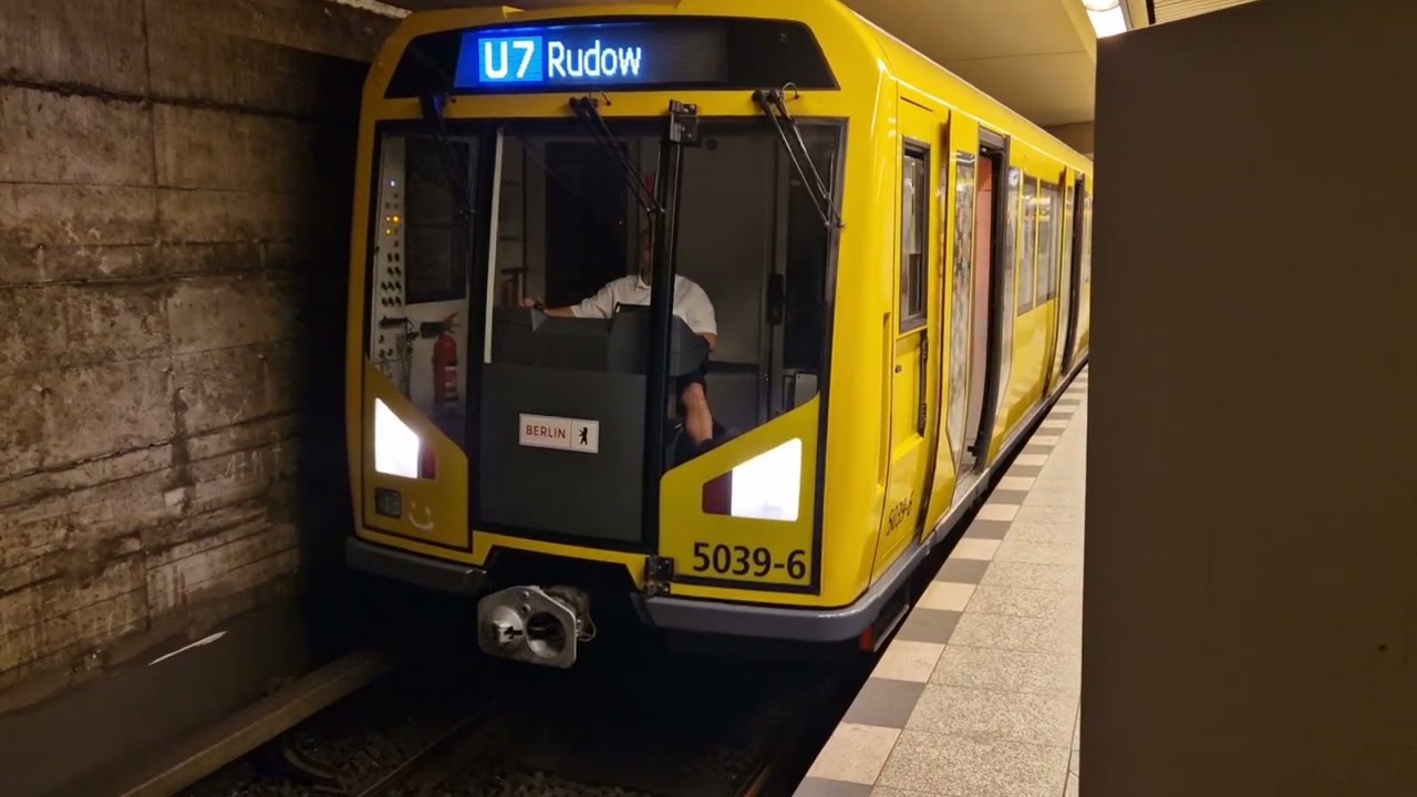 U-Bahn Berlin: Bahnhof Adenauerplatz U7 #3