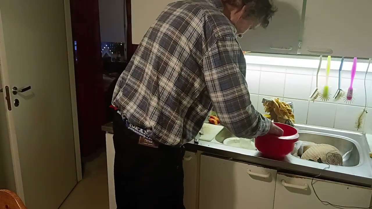 @ KOTIKOKKI. Valmistan joulu rosollin. 🇫🇮