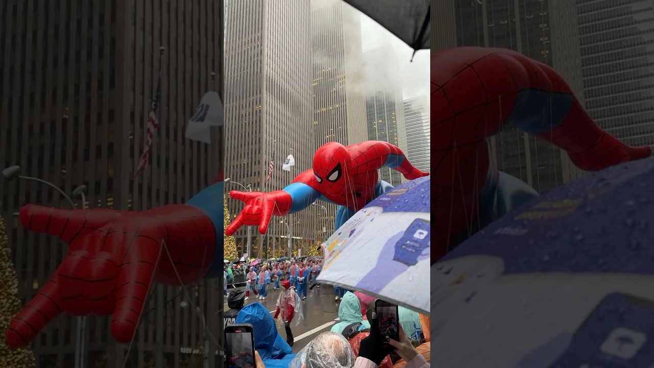 Macys thanksgiving Parade 🕸️#thanksgiving#macysparade#macys#walkingtour#newyork#newyorkcity#4kwalk