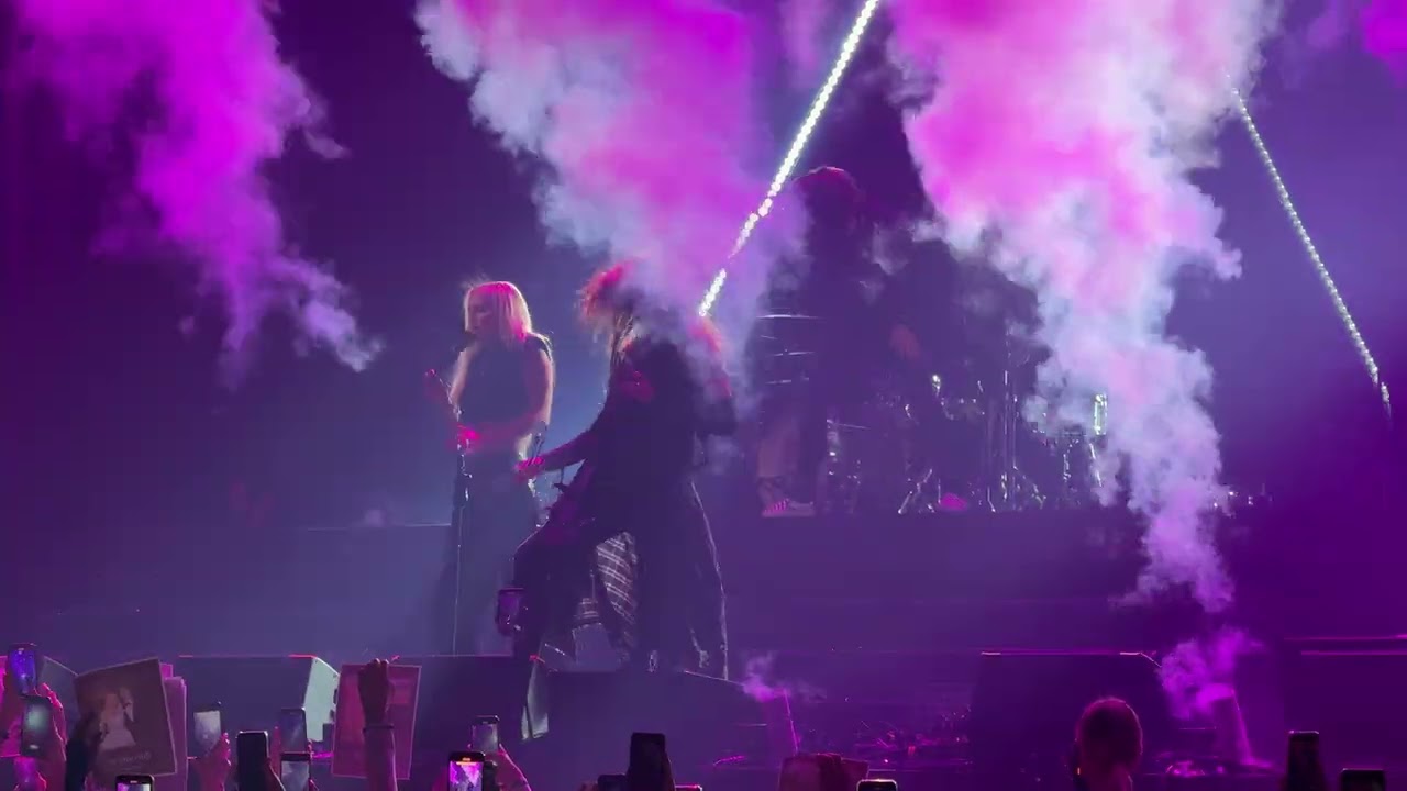Mary Gu & Wildways — Я тебя тоже | Москва VK Stadium 25.10.2024