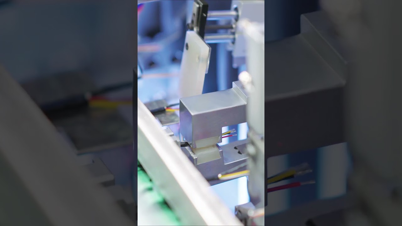 13 seconds to show you automated shielded wire processing.