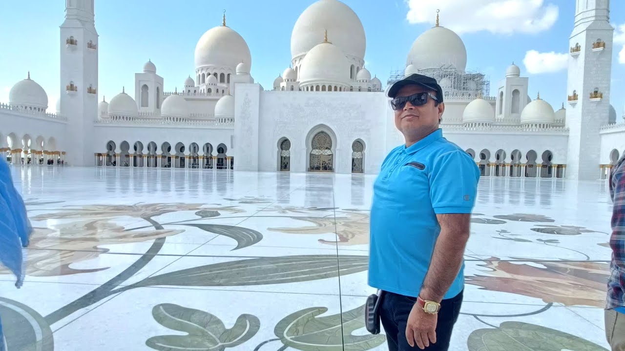 #Abudhabi #whitemosque #sheikhzeyedgrandmosque near #dubai #uae 