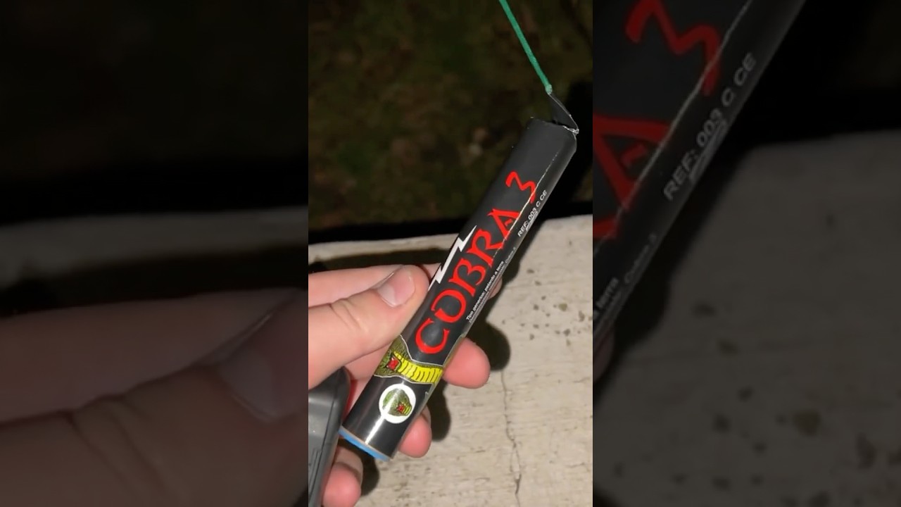 SUPER COBRA 3 in the city 🏬 #firecracker #cobra #firecrackers #fireworks #crackers