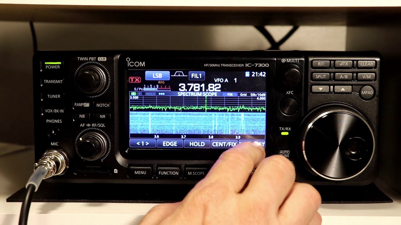 Icom IC7300 A to Z #18 Spectrum Scope Pt. 2