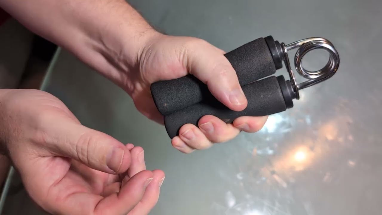 Lower Blood Pressure by 10% Using HAND GRIP Strengthener (Isometric Exercise BP Grip & Hold)