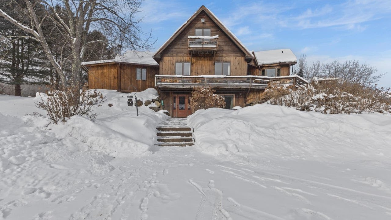 151 Rudys Ln, Stowe, VT