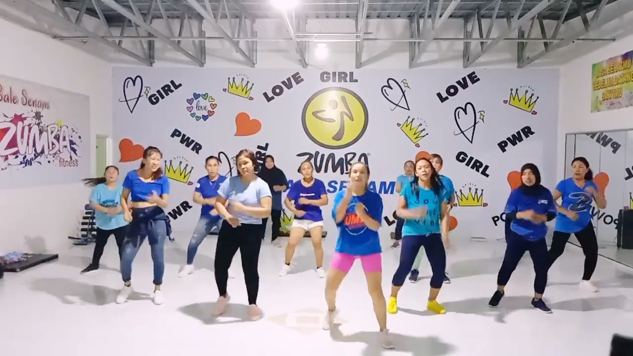 HOT - daddy yankee,fitbull,playNSkilz/zumba/zumbafittnes/zbscrew/zintuty