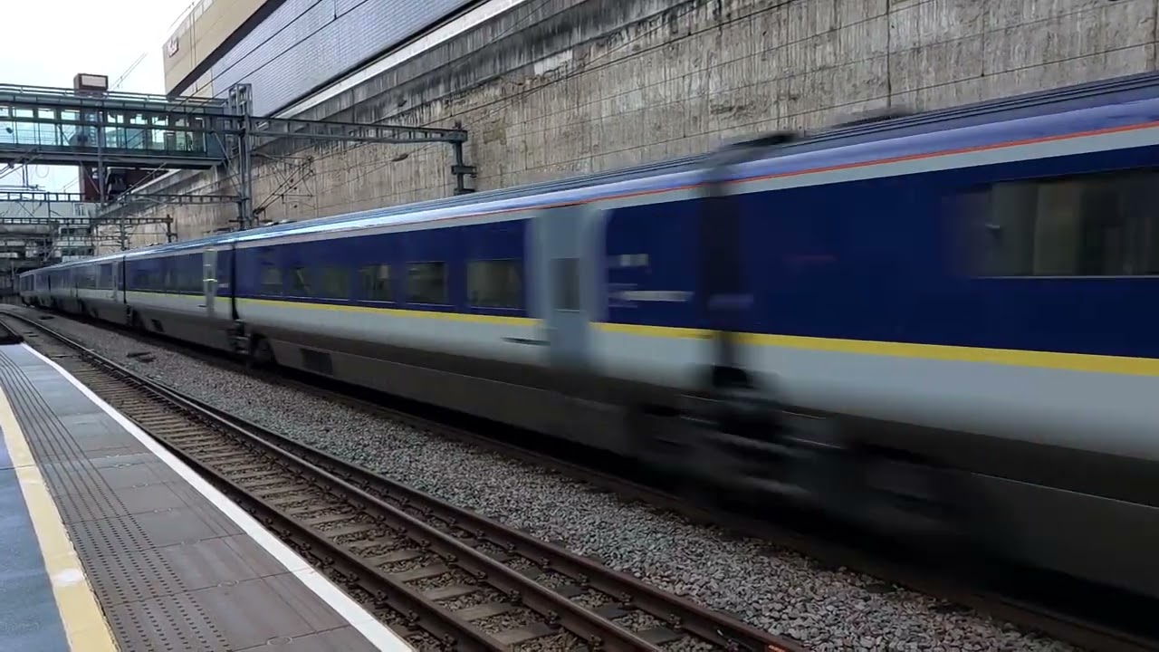 *EXTREME DOPPLER TONES* Class 373 TMST passing Stratford International 16/2/26