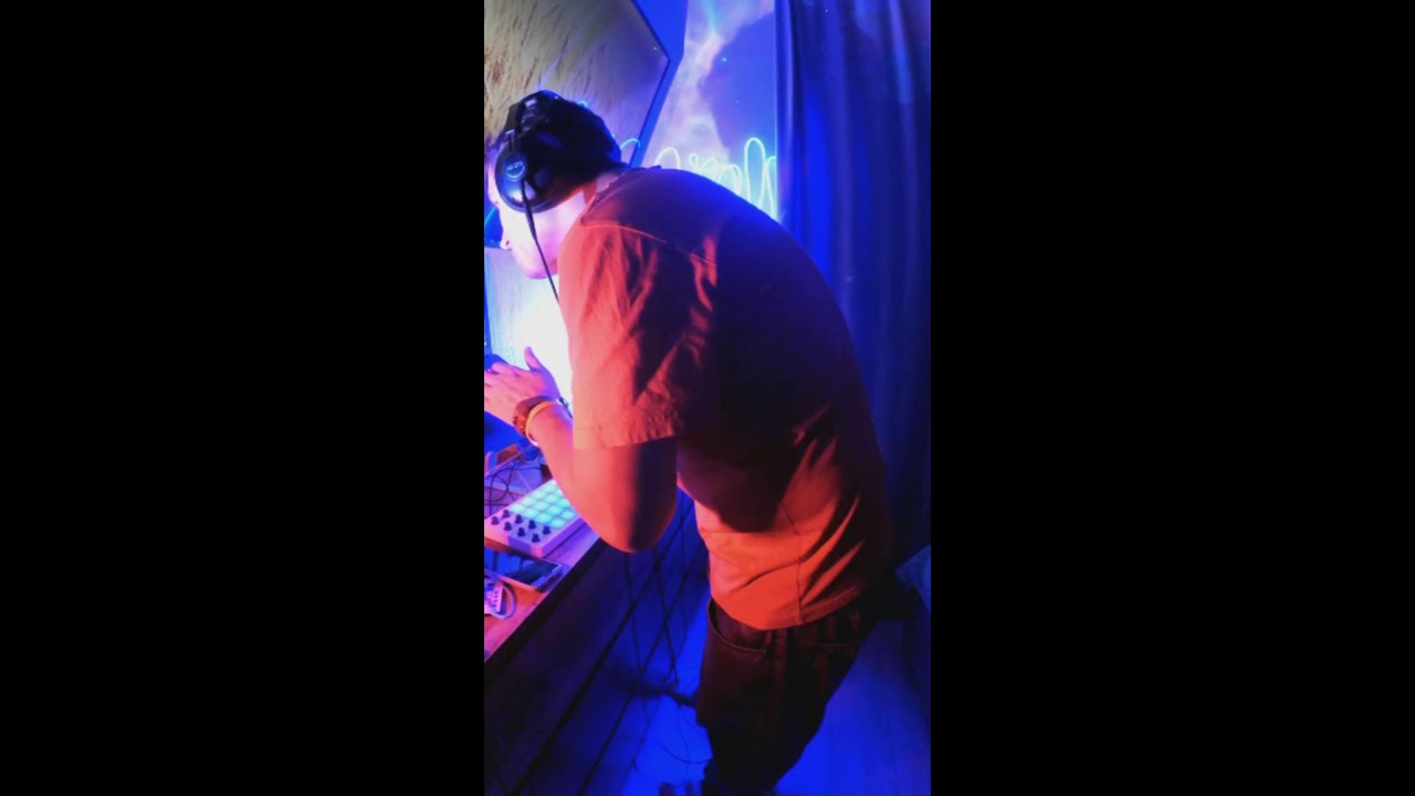 [Live Stream] Hard Techno