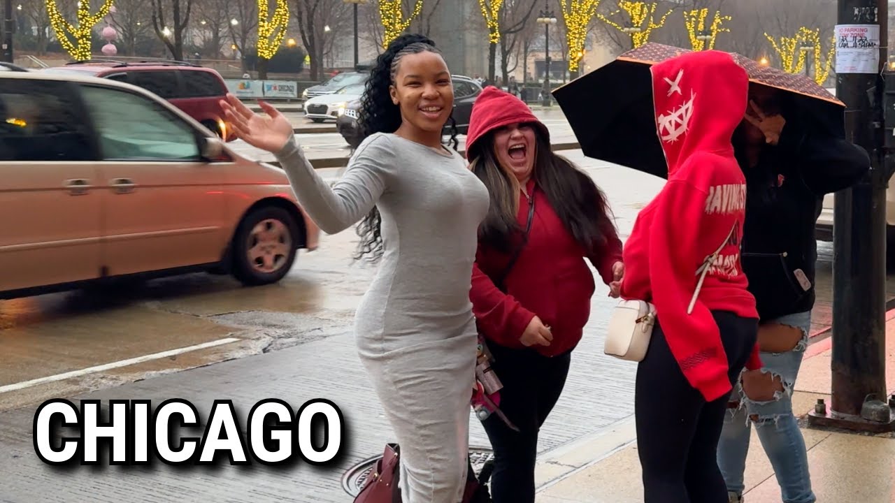 Wet Day in Chicago Walk On Friday | December 27, 2024 | 4K 60fps Video