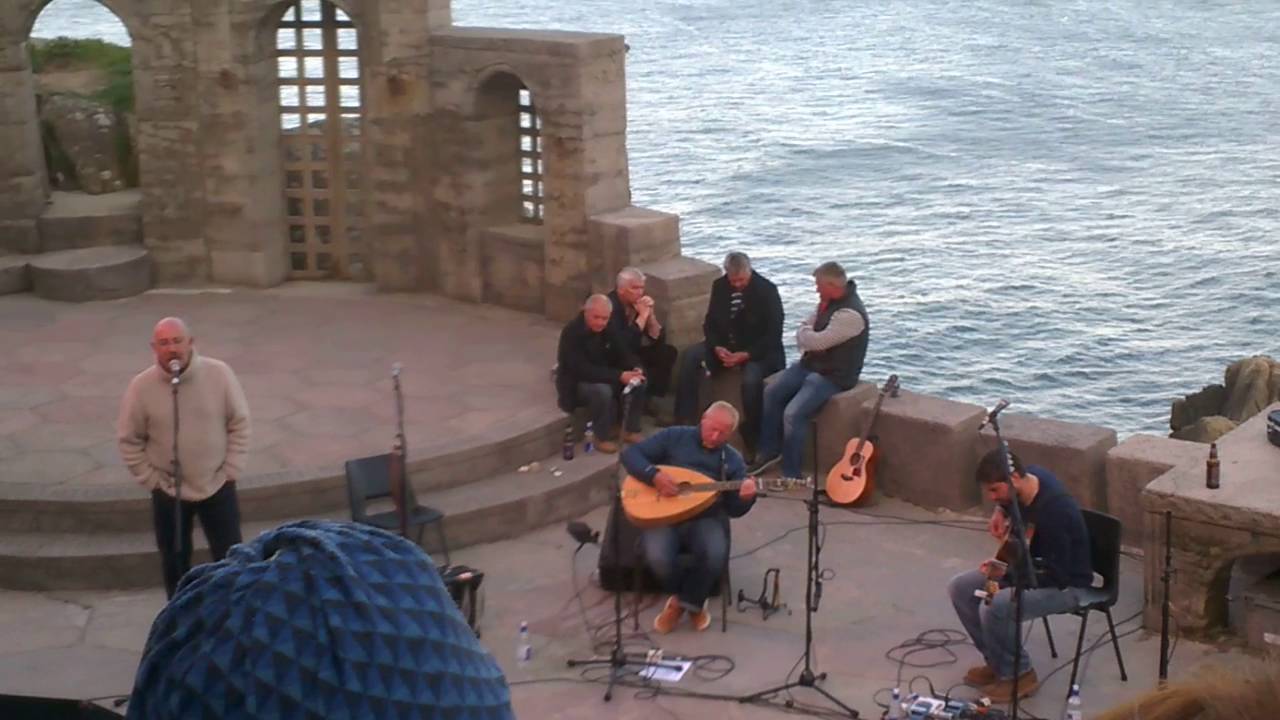 Fisherman’s Friends singing Widow Woman at the Minack Theatre 2016.