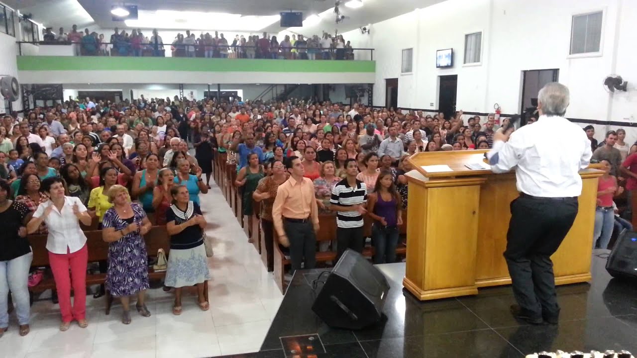 PR JOÃO LUIZ CANTA COM A IGREJA QUADRANGULAR SEDE MACEIÓ