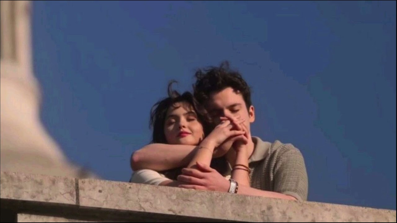 (Playlist) When love finds you in the quiet