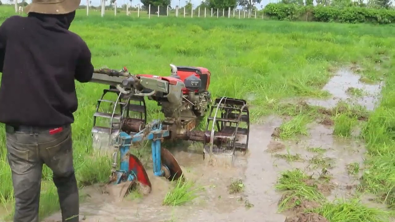 The best kubota ZT 155 plow the sand fields ,คูโบต้า ZT180