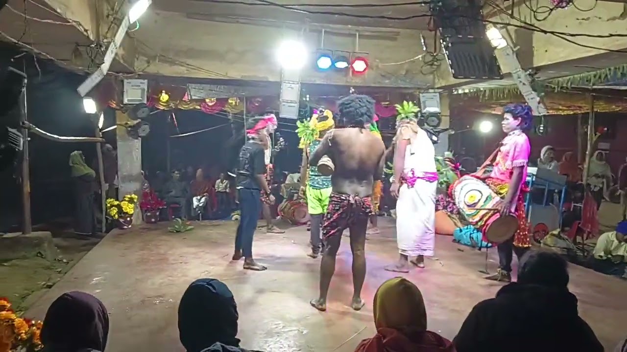 Aama ganre danda nacha