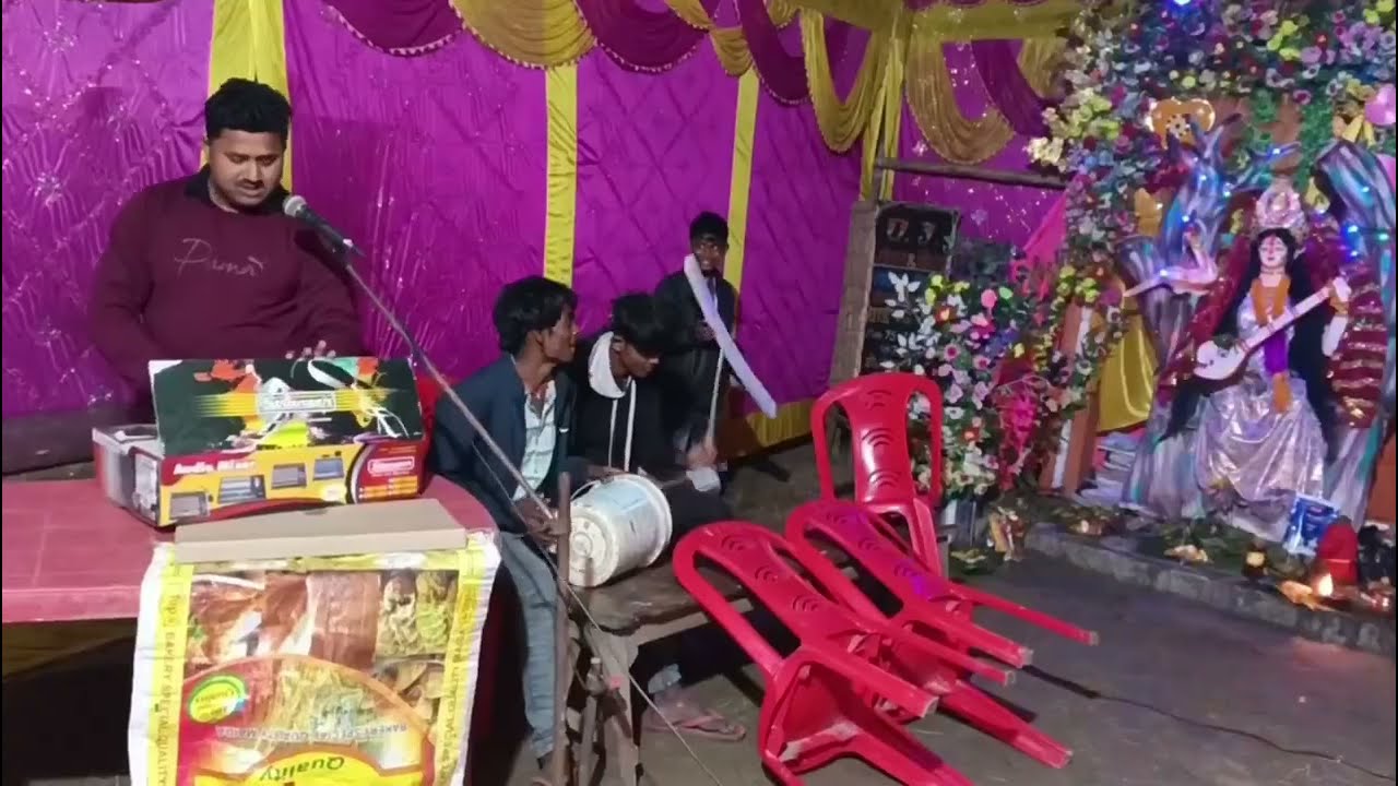 आगे रानियां 🥰🥰🥰 youtube channel subscribe me 🎷🥰🙏