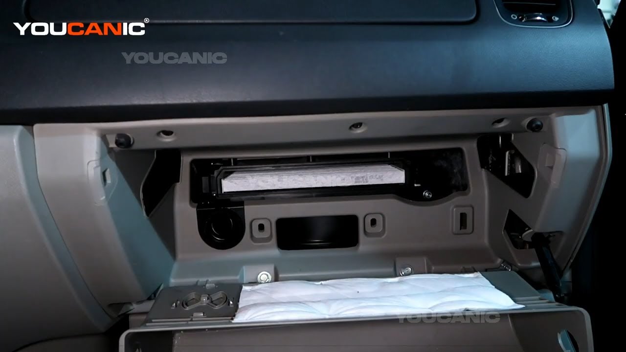 2015–2021 Kia Sedona - Cabin Air Filter Replacement