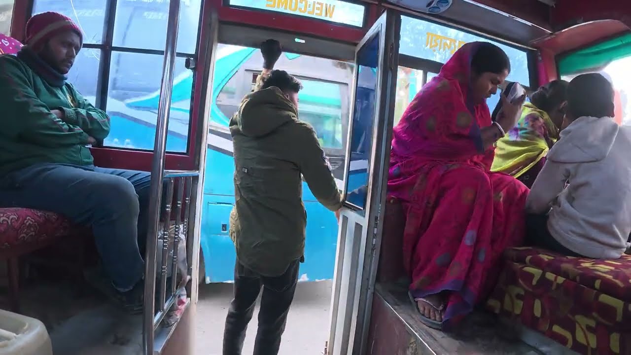 Life on a Chaotic Local Bus | Public Transport Reality