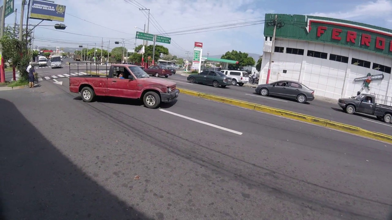 San miguelito y calle 5 de noviembre, san salvador EL SALVADOR.