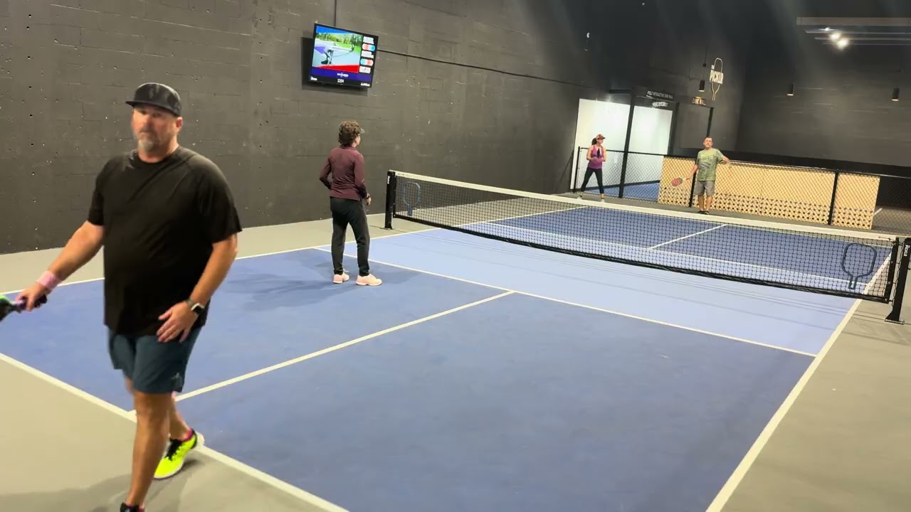 Mia/Darren vs. Maura/Scott - rec play - 1/6/26
