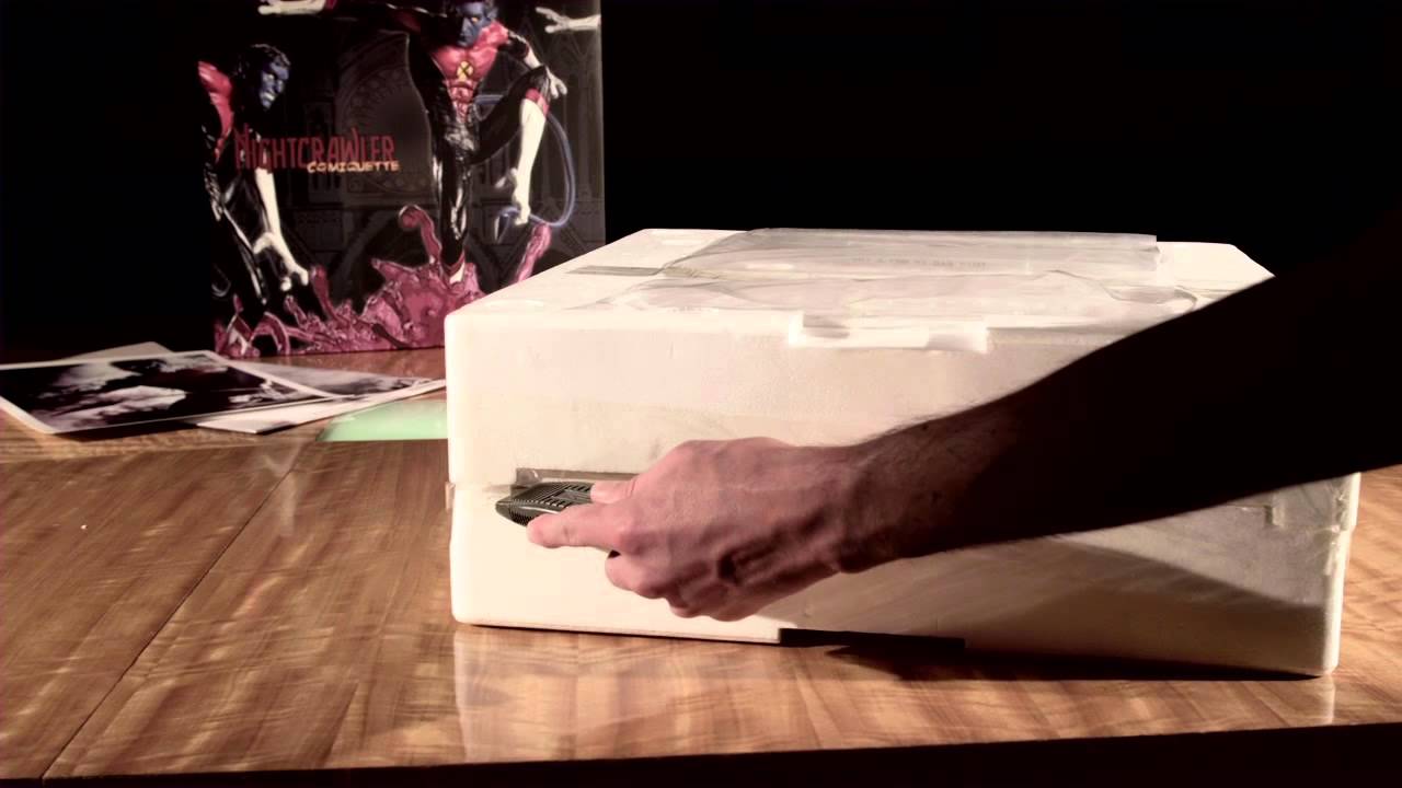 Out of the Box: Nightcrawler Comiquette