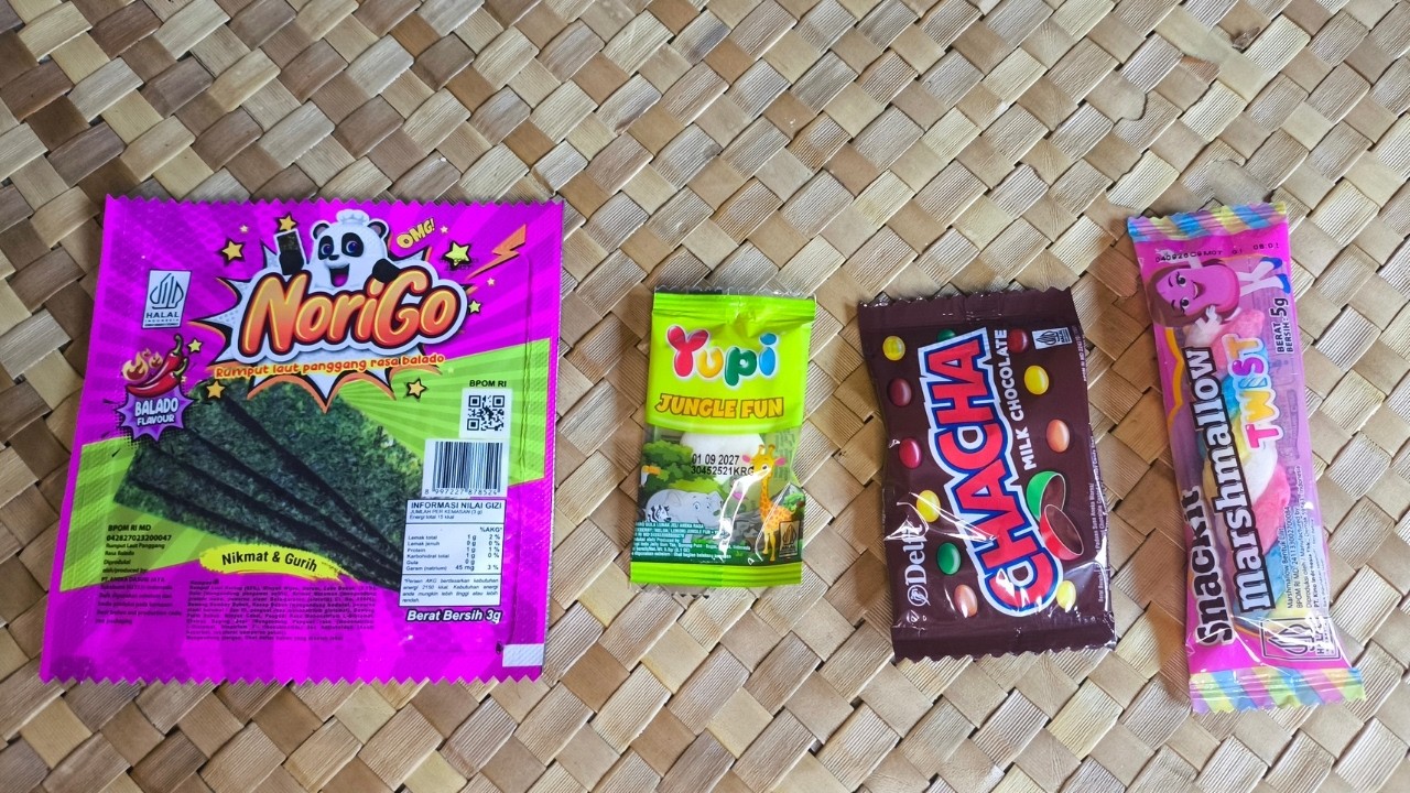 ASMR Most Popular Candys / some lots of colorful rainbow lollipop candy / unpacking chocolate eat