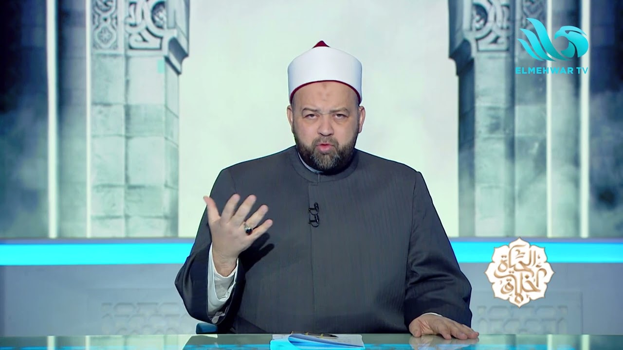 حكم الاعتماد على تطبيقات الذكاء الاصطناعي في تفسير القرآن الكريم🤖🤔.. الدكتور يسري عزام يجيب