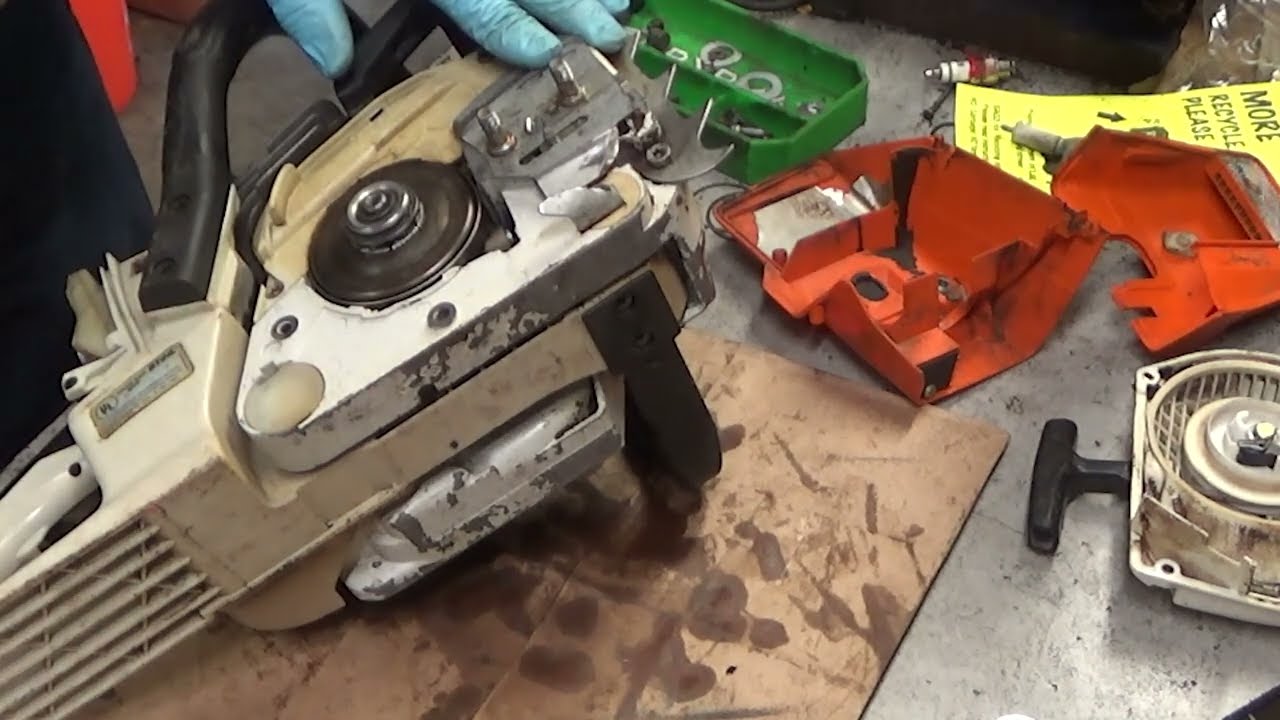 Curt's Stihl 026 Crankshaft Seal Replacement...Test Run Ends With A Boom!