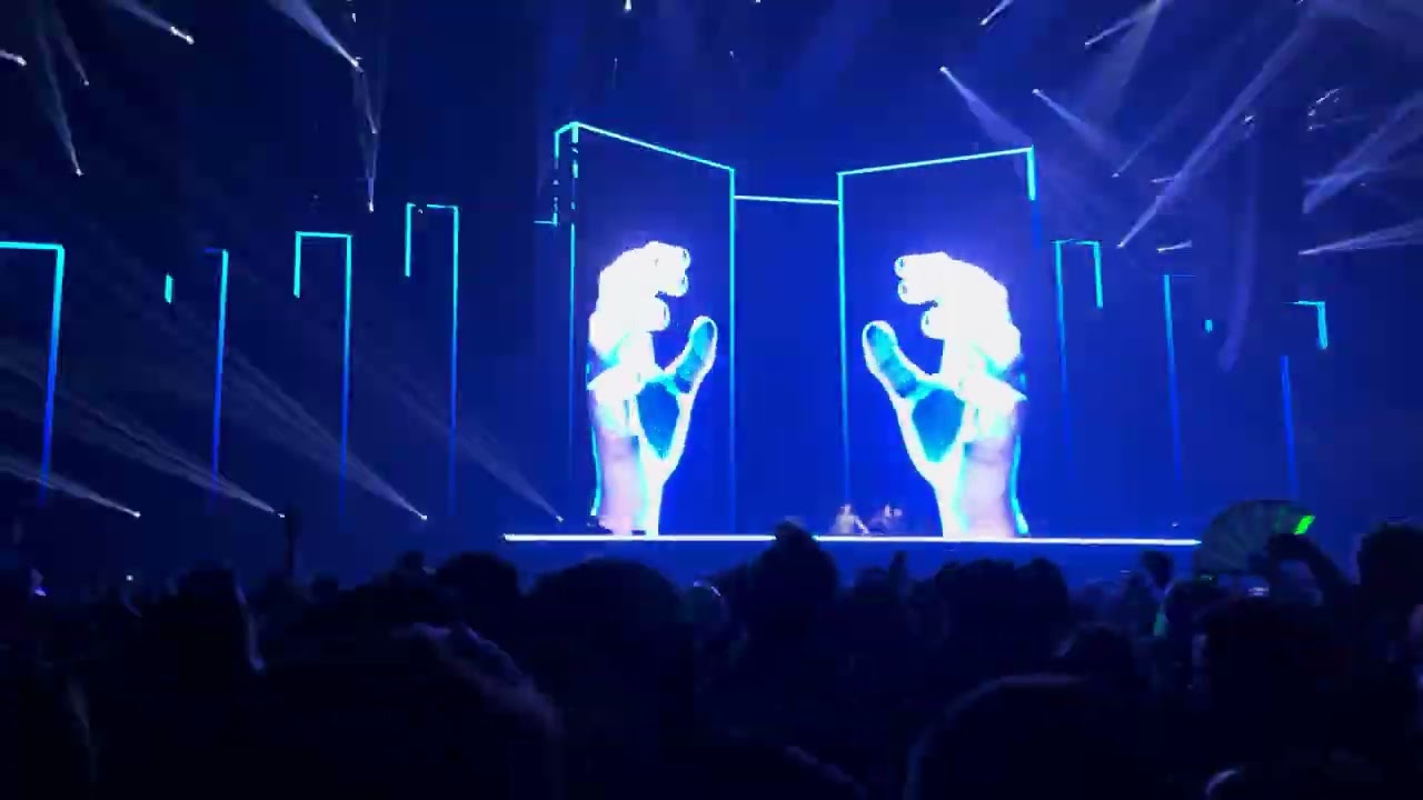 Reverze 2026 | Wildstylez vs Noisecontrollers | Put this on Youtube (Wildstylez remix)