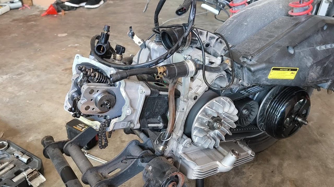 #wmoto #es250i  Upgrade Spec 244 Hi comp - part 1- Buka head & block