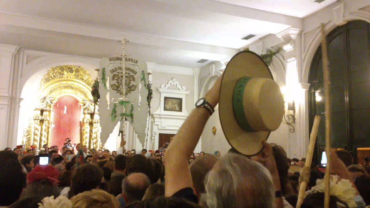 Entrada Rocio de Triana 2013 Te Saludamos Blanca Paloma