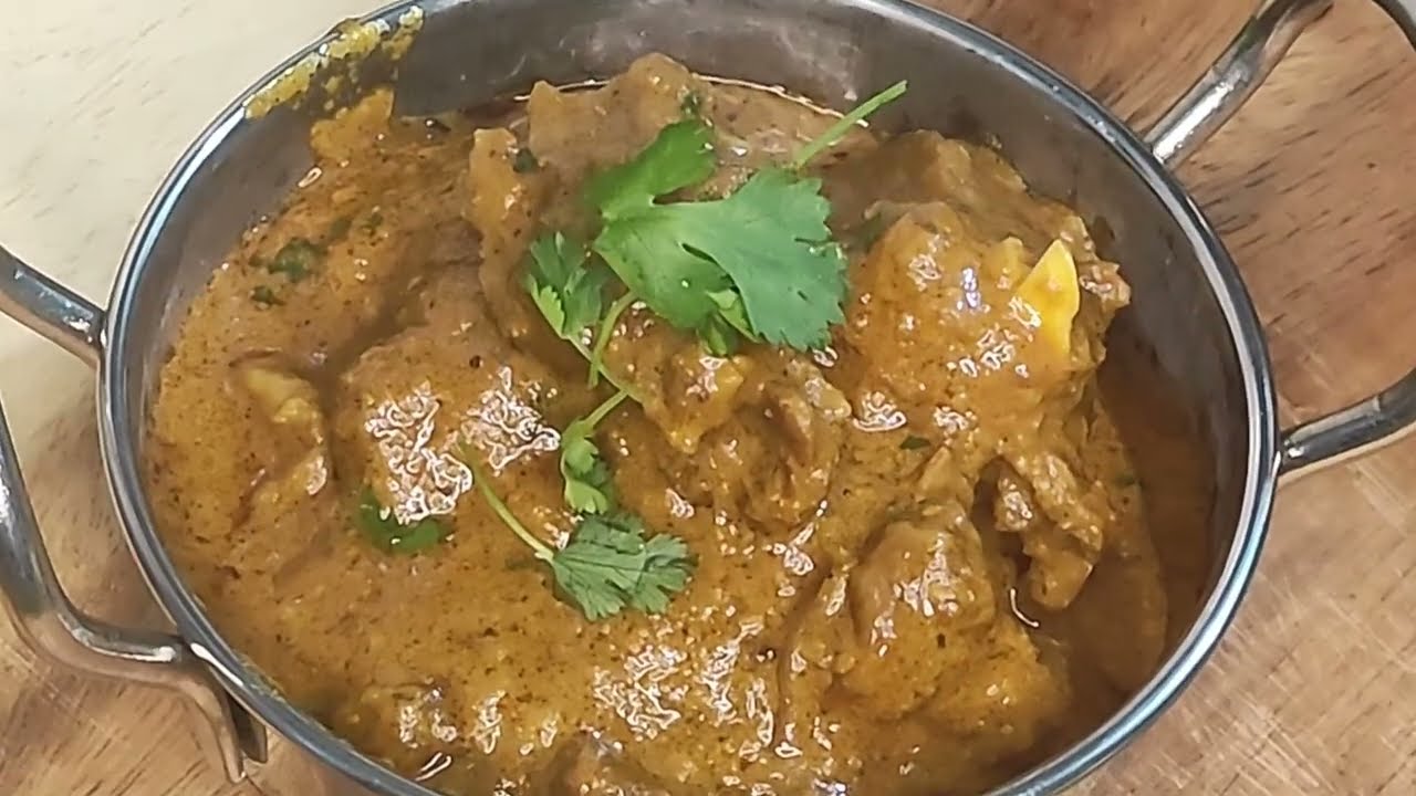 #MuttonKorma #MuttonRecipe #HotelStyleMutton #ShaadiWalaKorma @gharsesha_rasoi 