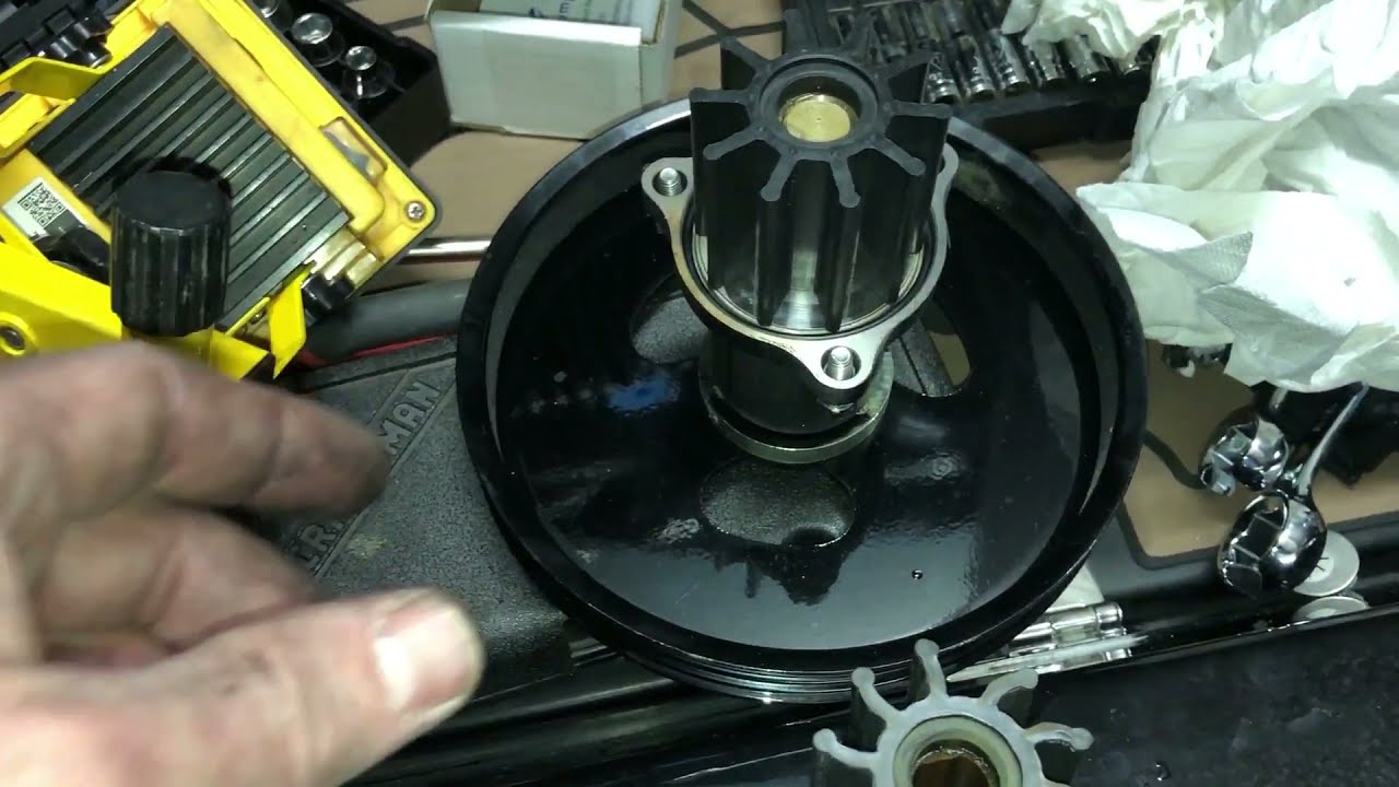 Установка импеллера Centurion/Supreme PCM 409 (лодки серий Fi21, Fi23 и Ri217, Ri237/S и ZS)