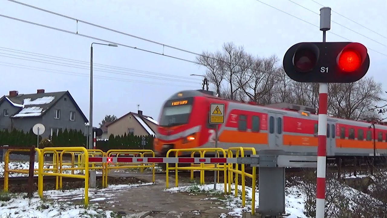 Przejście Kolejowe przy ul. Słonecznej w Gościcinie Wejherowskim | Polish railroad crossing