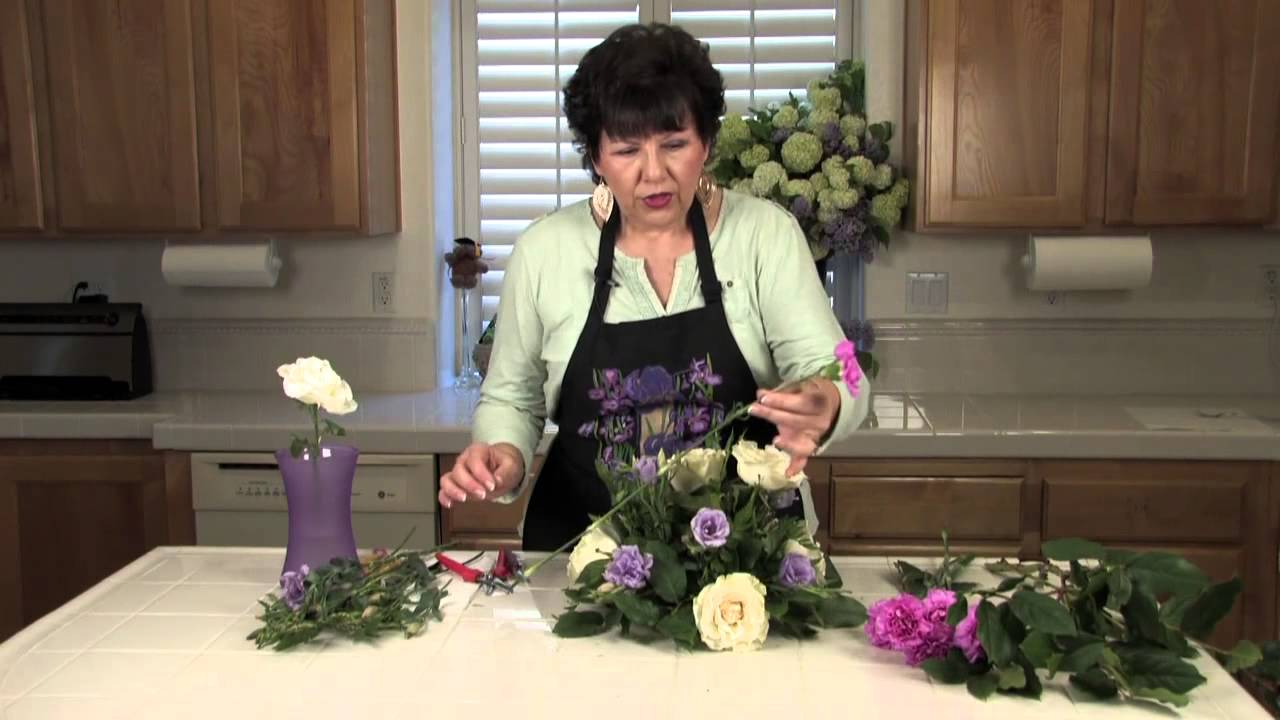 Lavender & White Wedding Floral Arrangements : Floral Arrangements for Weddings & Centerpieces