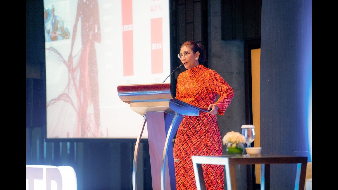 Susi Pudjiastuti: “Be stubborn and get things done!”