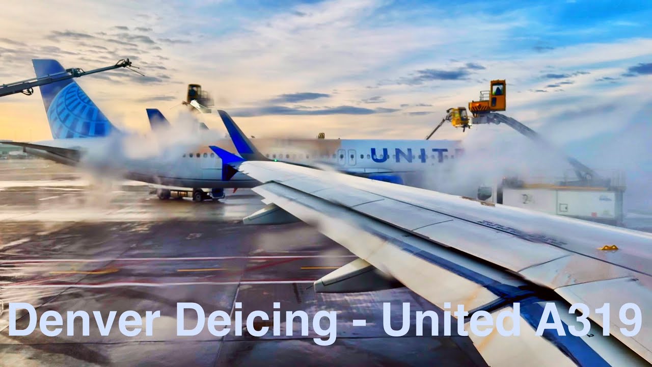 Deicing in Denver - United A319